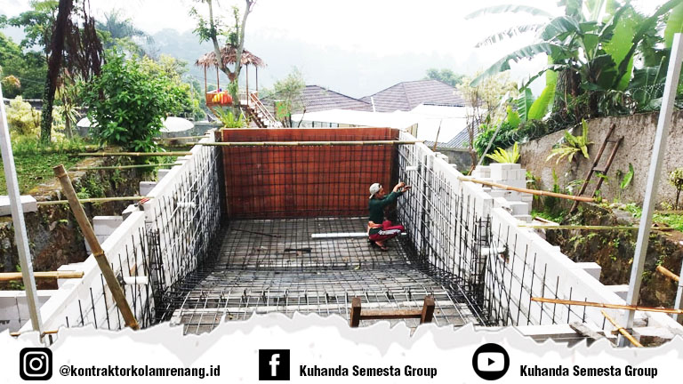 pembesian kolam renang