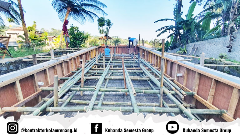 persiapan cor tahap awal kolam